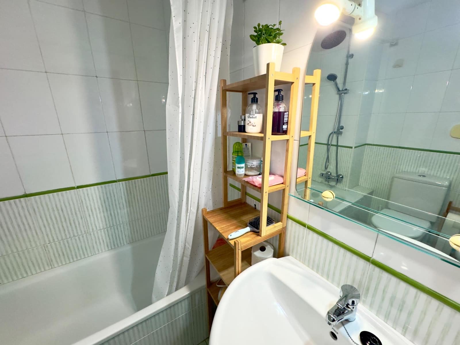 Apartamento de 2 habitaciones en Gandia en alquiler con piscina - 3.100 € (Ref: 9294301)