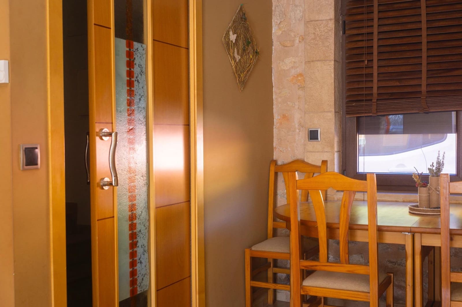 3 makuuhuone Omakotitalo myytävänä paikassa Bocairent - 199 000 € (Ref: 9403303)