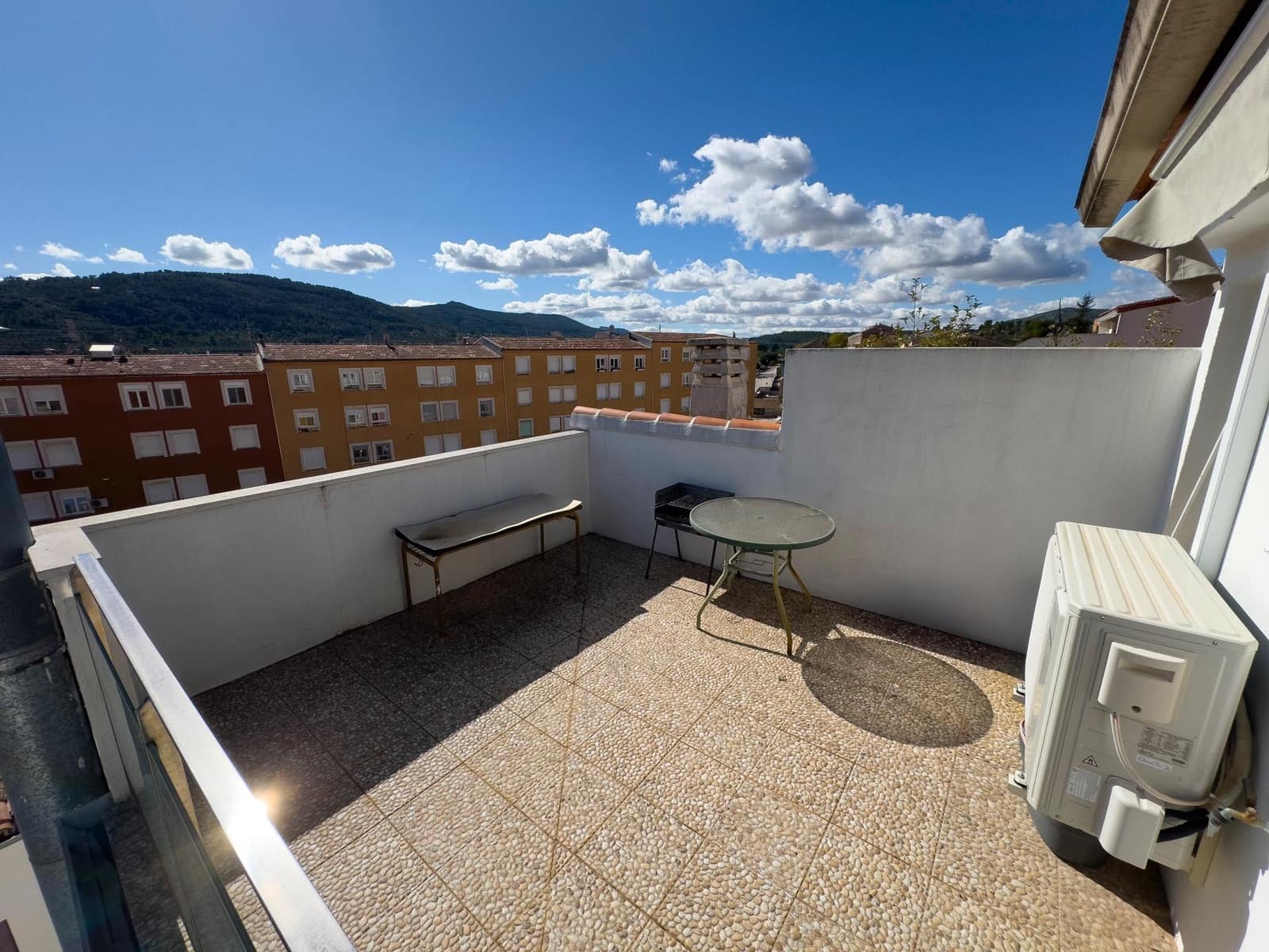 3 makuuhuone Omakotitalo myytävänä paikassa Bocairent - 199 000 € (Ref: 9403303)