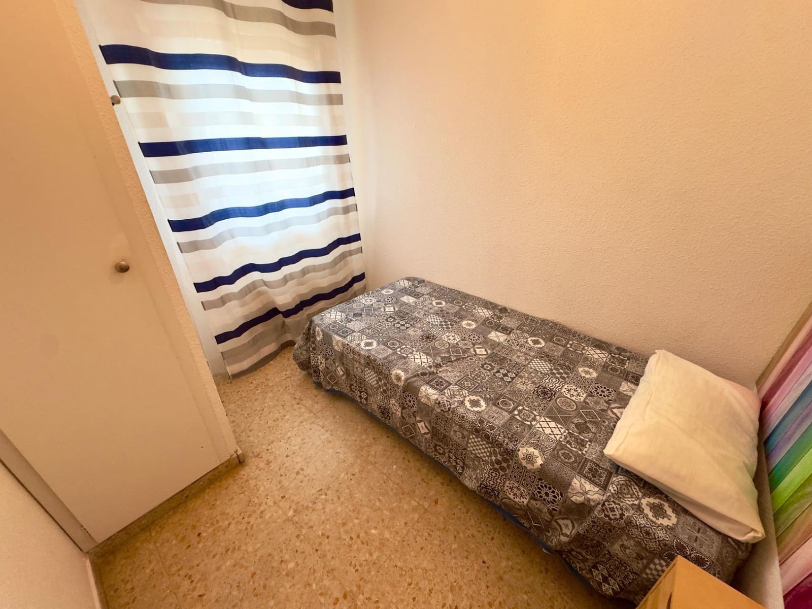 4 sypialnia Apartament na sprzedaż w Gandia z basenem - 260 000 € (Ref: 9591175)