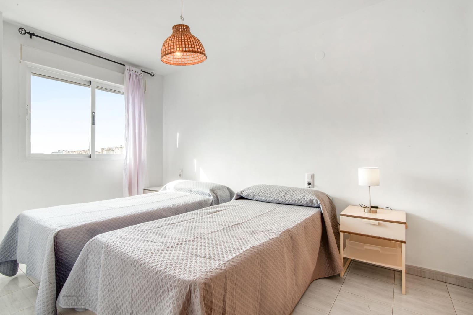 2 camera da letto Appartamento da affittare in Gandia con piscina - 525 € (Rif: 9818123)