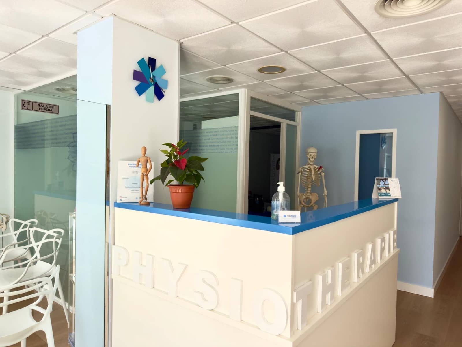 4 bedroom Commercial for rent in Gandia - € 1,000 (Ref: 9829029)