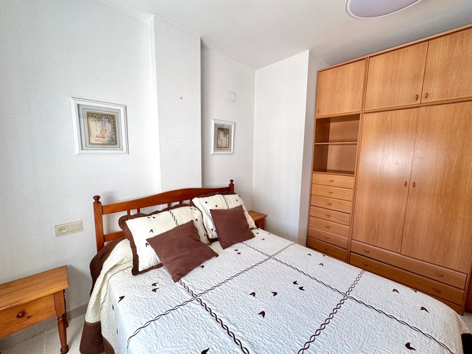 Apartamento de 2 habitaciones en Gandia en alquiler con piscina - 600 € (Ref: 9966602)