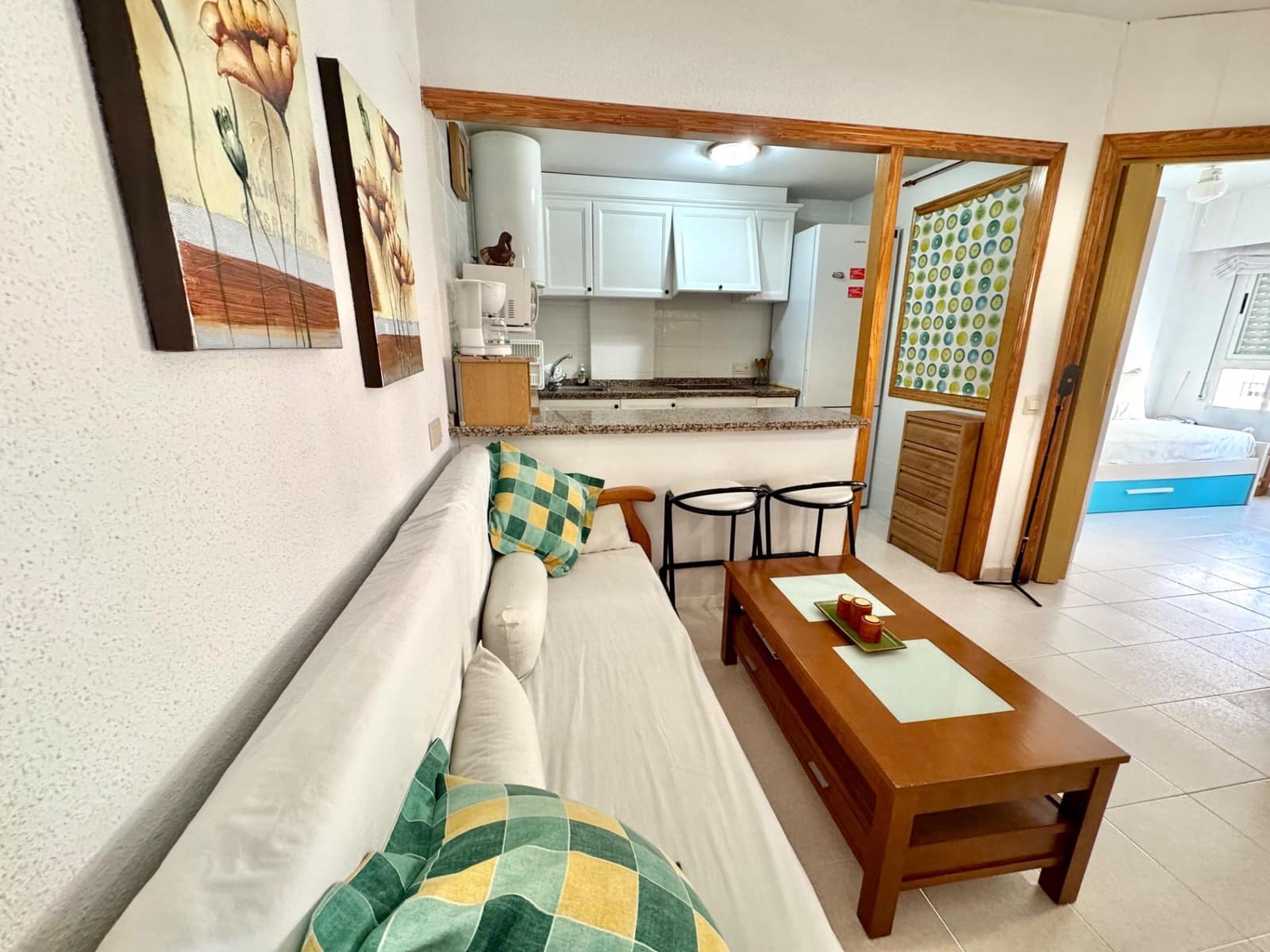 Apartamento de 2 habitaciones en Gandia en alquiler con piscina - 600 € (Ref: 9966602)