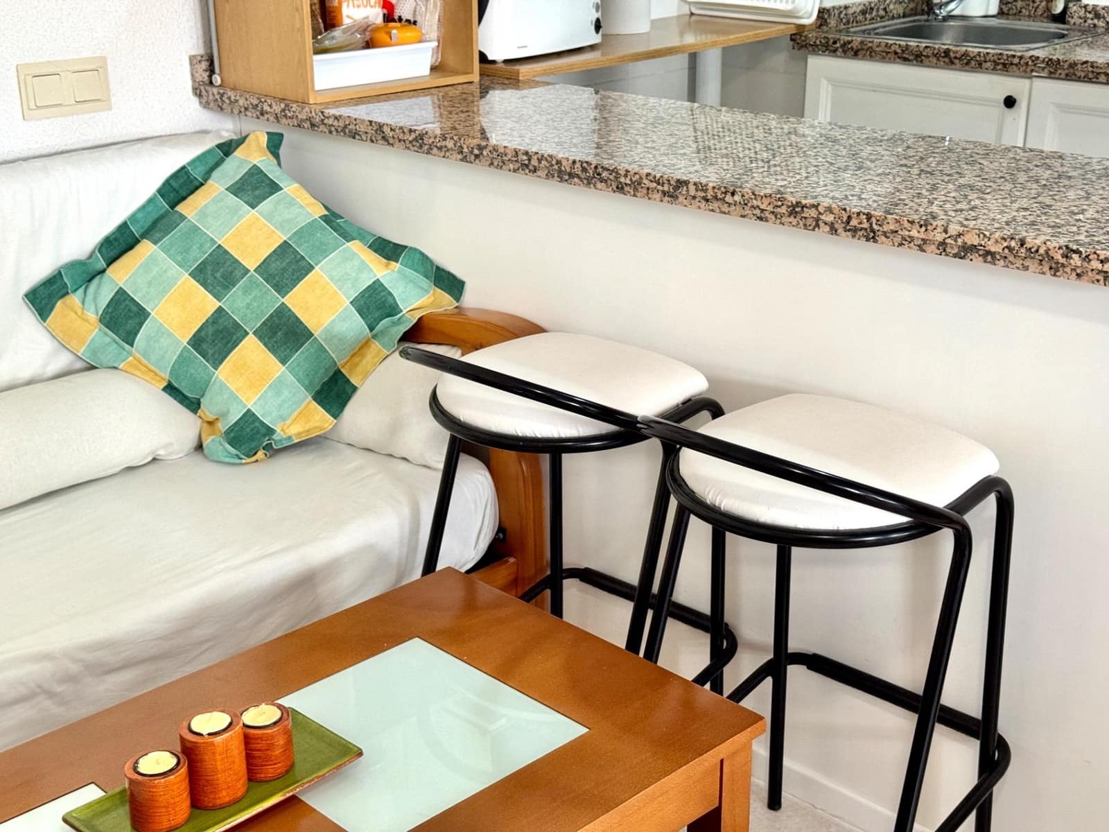 Apartamento de 2 habitaciones en Gandia en alquiler con piscina - 600 € (Ref: 9966602)
