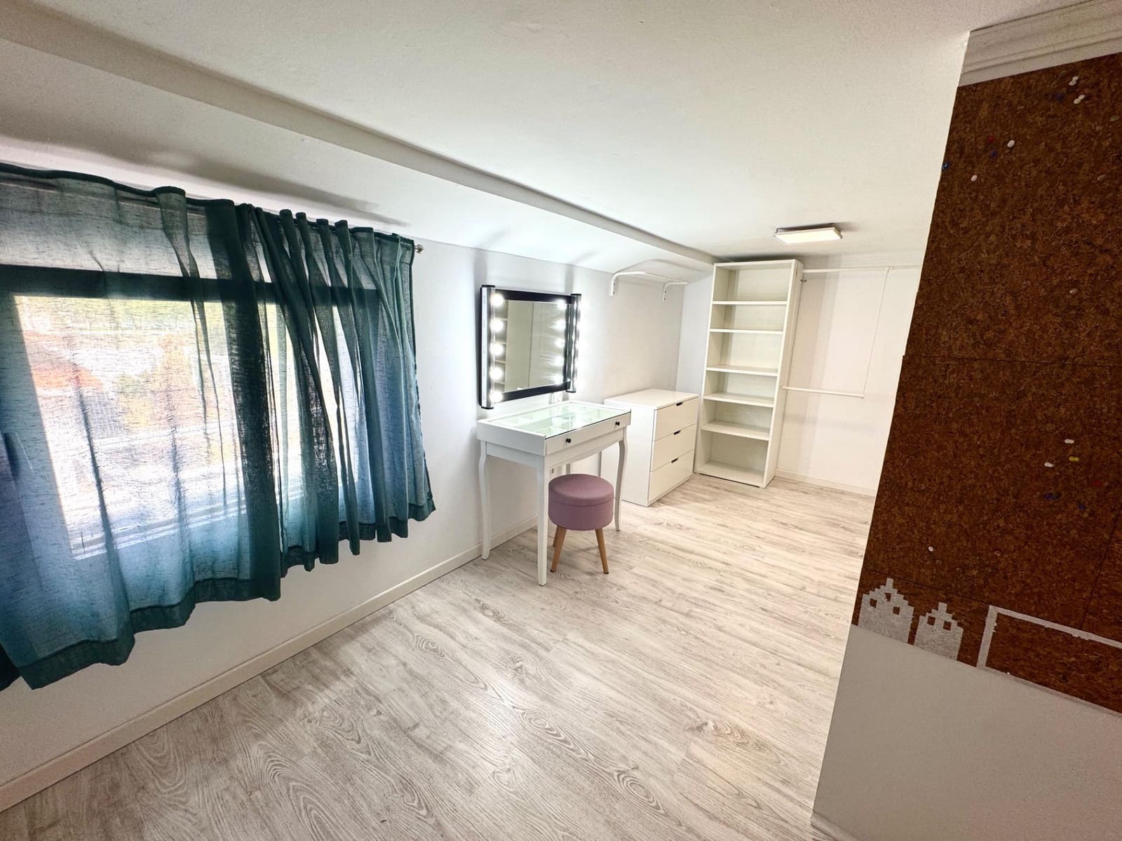 1 bedroom Loft for rent in Gandia - € 750 (Ref: 9975359)