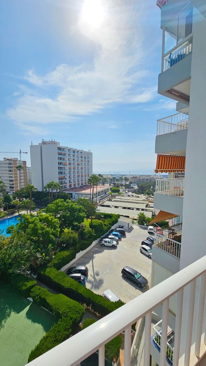 2 quarto Apartamento para venda em Benalmadena Costa com piscina - 350 000 € (Ref: 10030553)