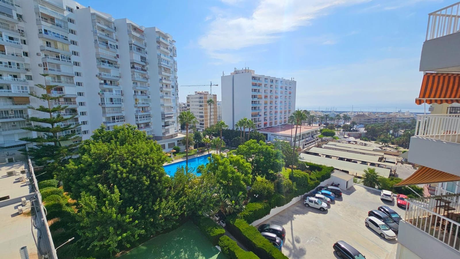 2 quarto Apartamento para venda em Benalmadena Costa com piscina - 350 000 € (Ref: 10030553)