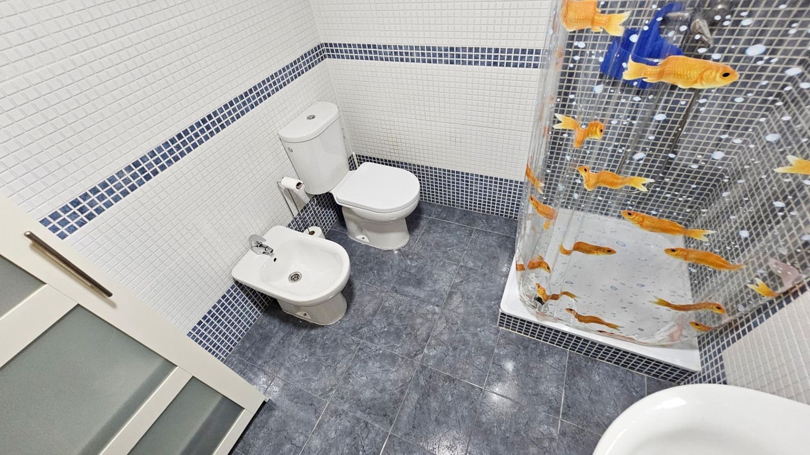 Ático de 2 habitaciones en Benalmádena en alquiler con piscina garaje - 1.450 € (Ref: 10055273)