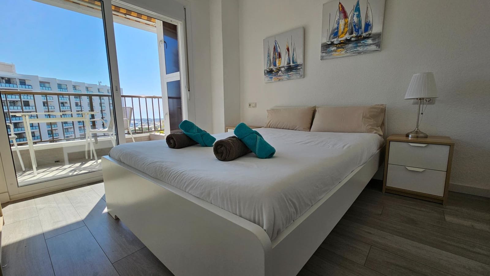 3 soveværelse Lejlighed til salg i Benalmadena Costa med swimmingpool - € 420.000 (Ref: 8226382)