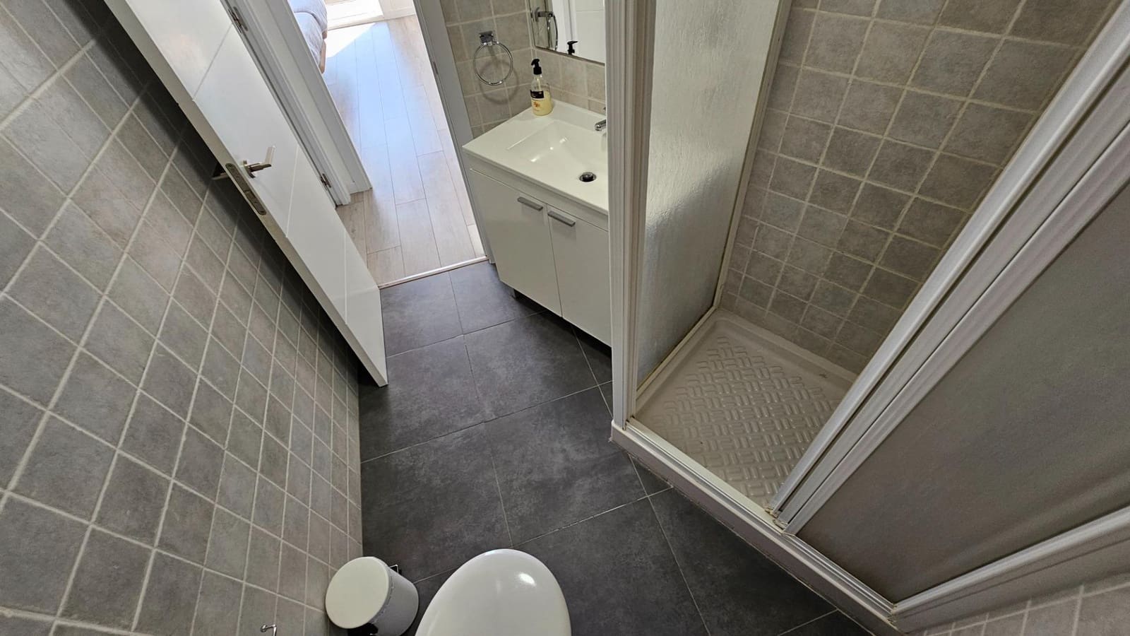 3 soveværelse Lejlighed til salg i Benalmadena Costa med swimmingpool - € 420.000 (Ref: 8226382)