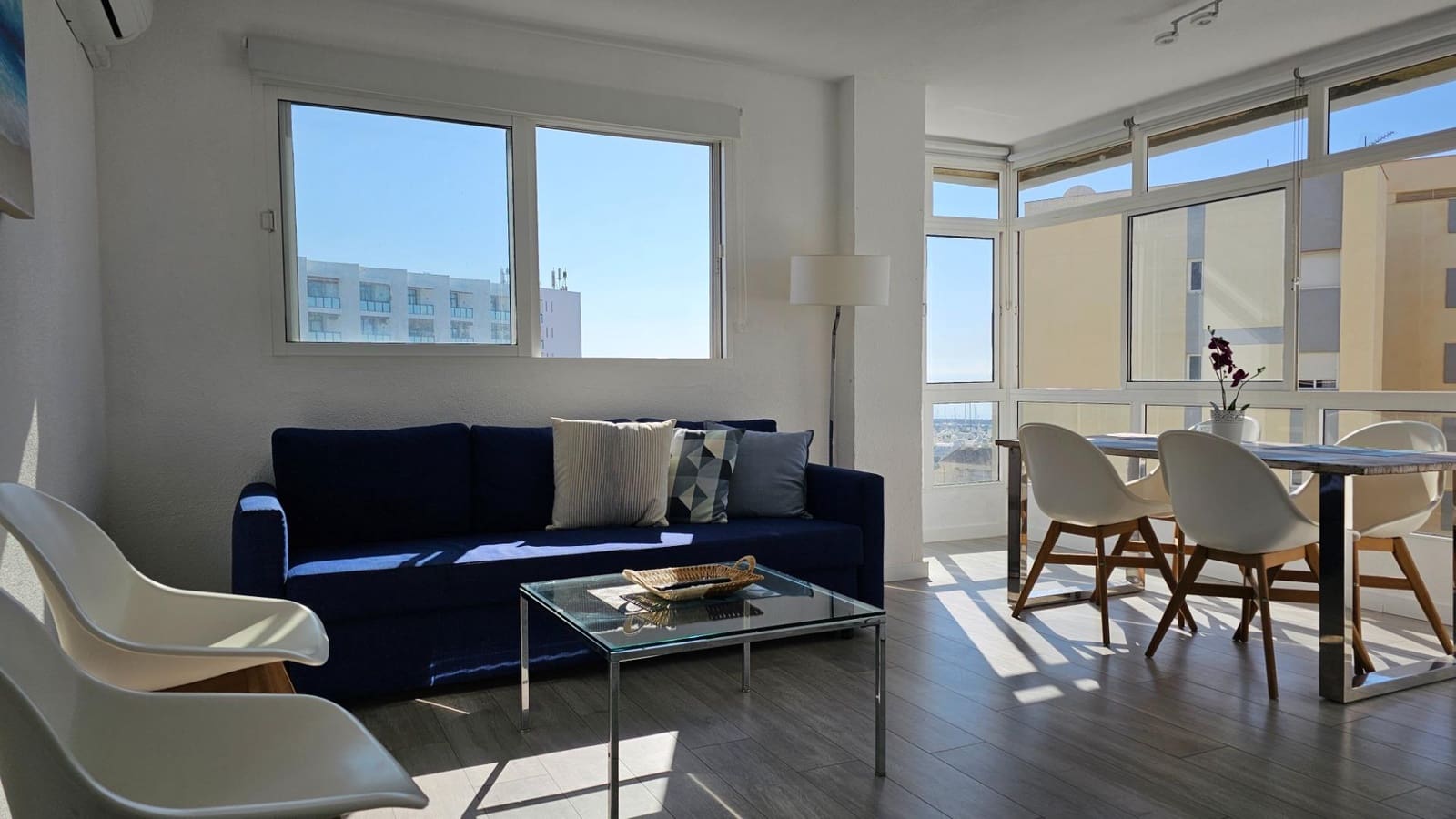 3 soveværelse Lejlighed til salg i Benalmadena Costa med swimmingpool - € 420.000 (Ref: 8226382)