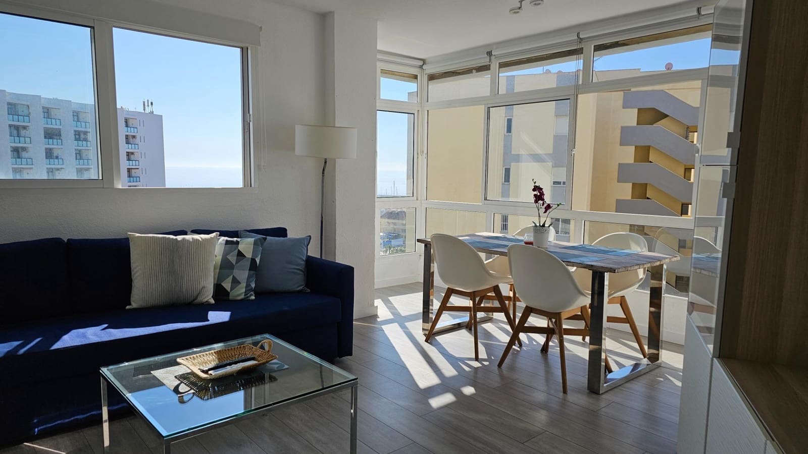 3 soveværelse Lejlighed til salg i Benalmadena Costa med swimmingpool - € 420.000 (Ref: 8226382)