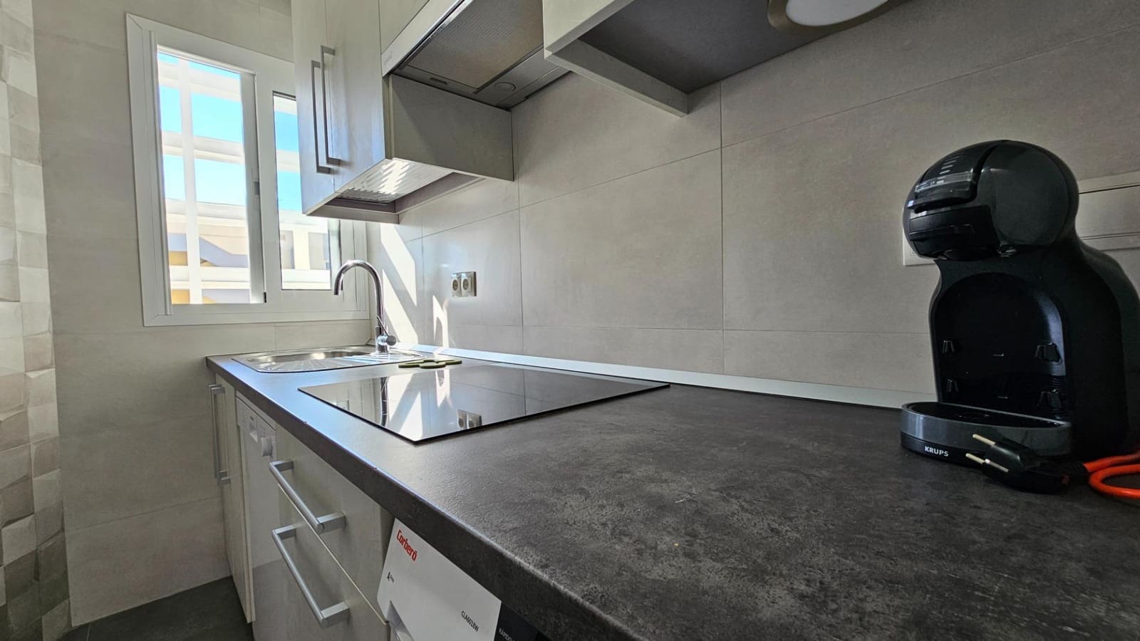 3 soveværelse Lejlighed til salg i Benalmadena Costa med swimmingpool - € 420.000 (Ref: 8226382)