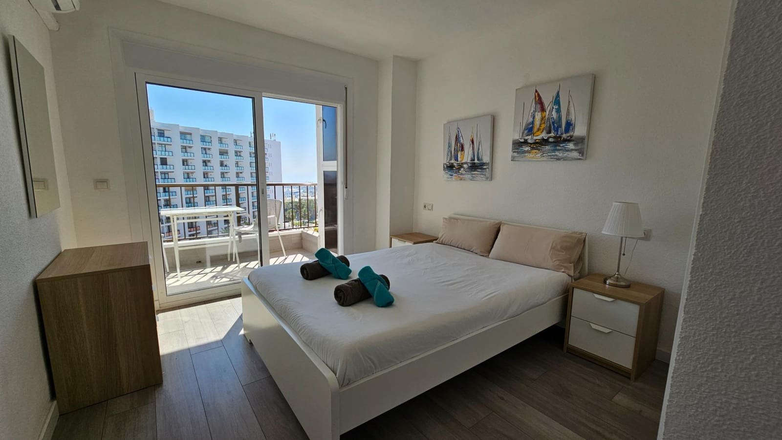 3 soveværelse Lejlighed til salg i Benalmadena Costa med swimmingpool - € 420.000 (Ref: 8226382)