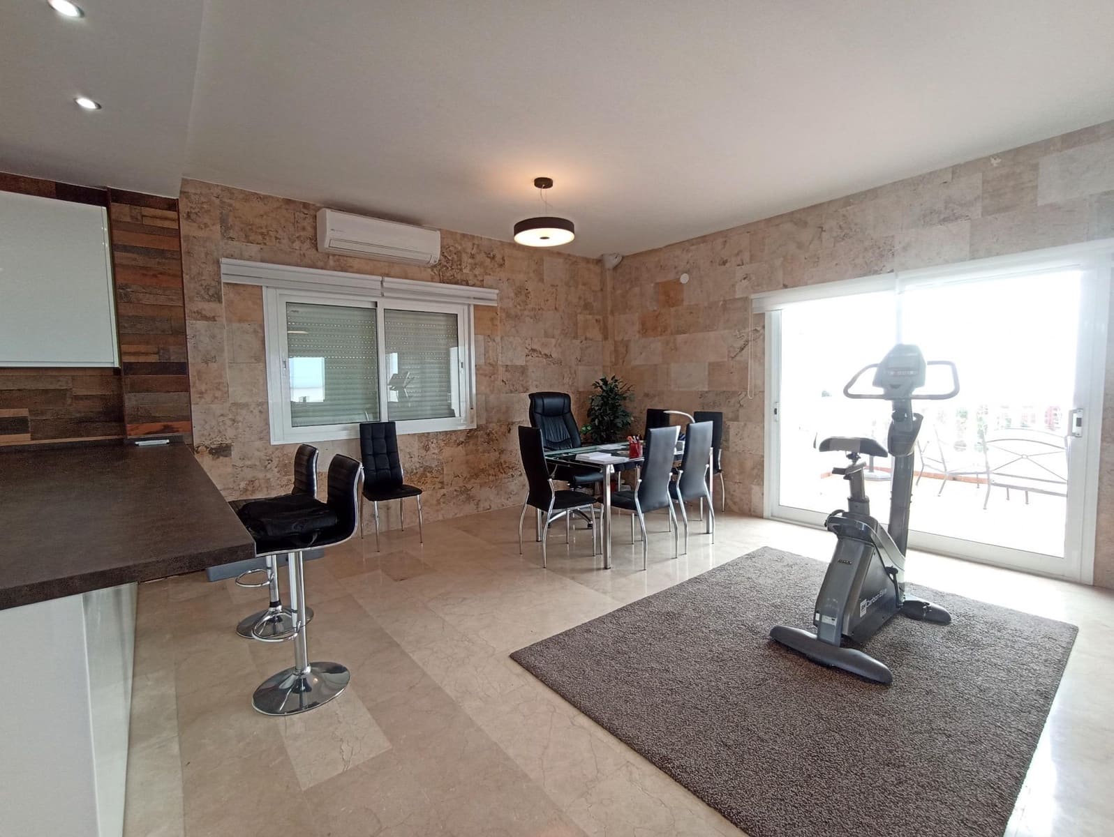 4 sypialnia Willa na sprzedaż w Benalmadena z basenem garażem - 1 170 000 € (Ref: 8373778)