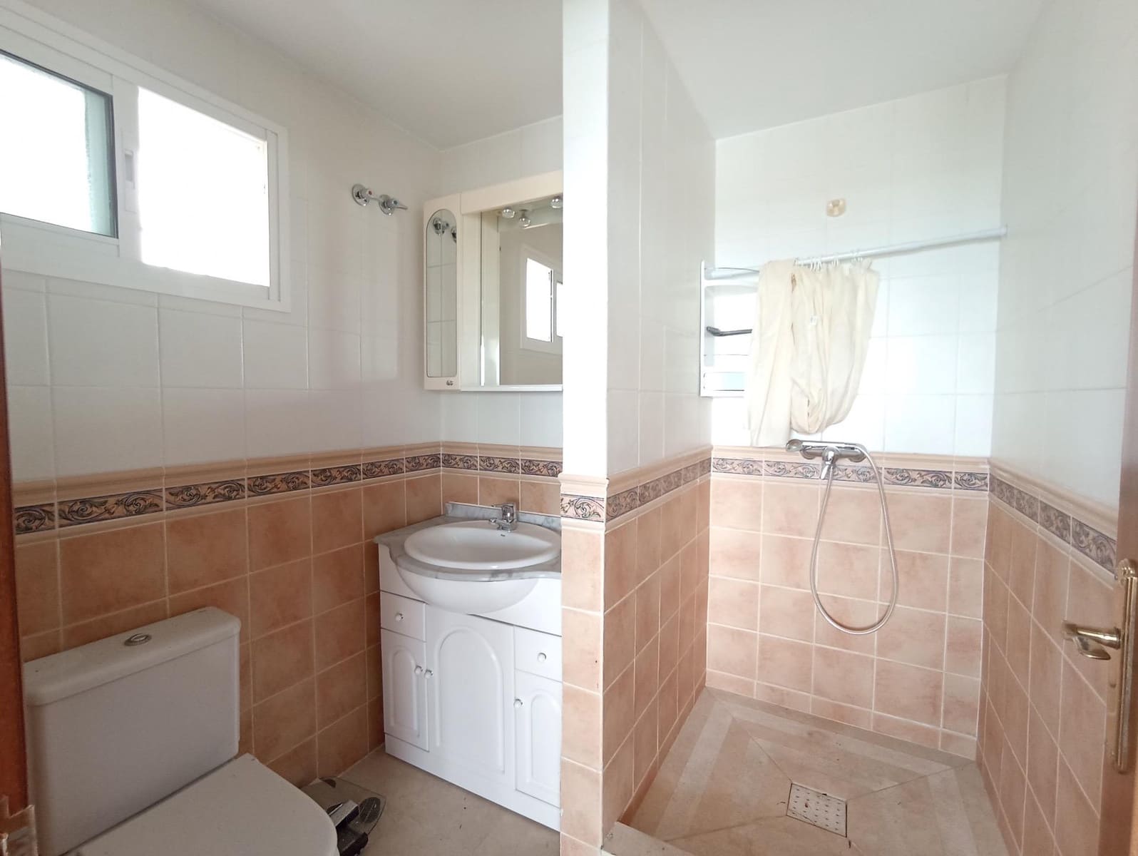 4 sypialnia Willa na sprzedaż w Benalmadena z basenem garażem - 1 170 000 € (Ref: 8373778)