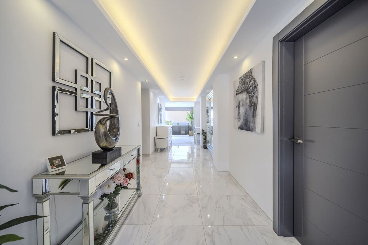 6 Zimmer Villa zu verkaufen in Benalmadena mit Pool Garage - 1.450.000 € (Ref: 8972127)