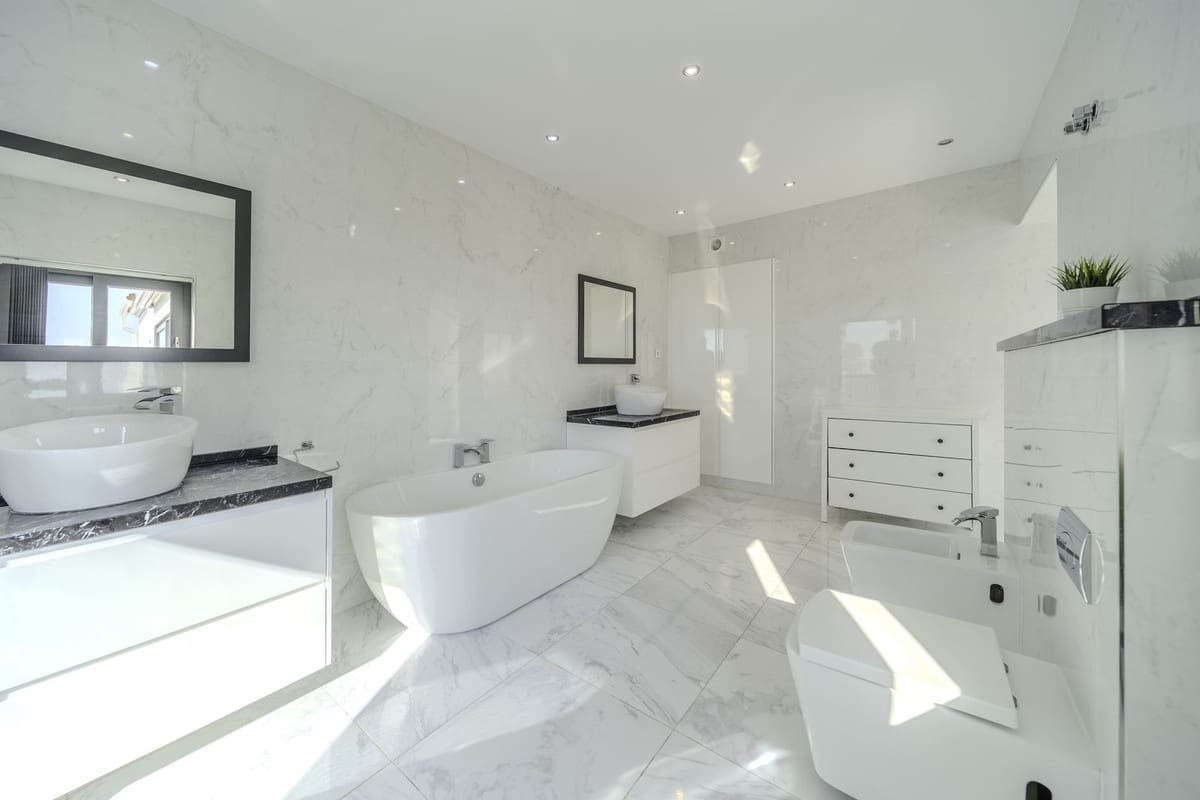 6 Zimmer Villa zu verkaufen in Benalmadena mit Pool Garage - 1.450.000 € (Ref: 8972127)