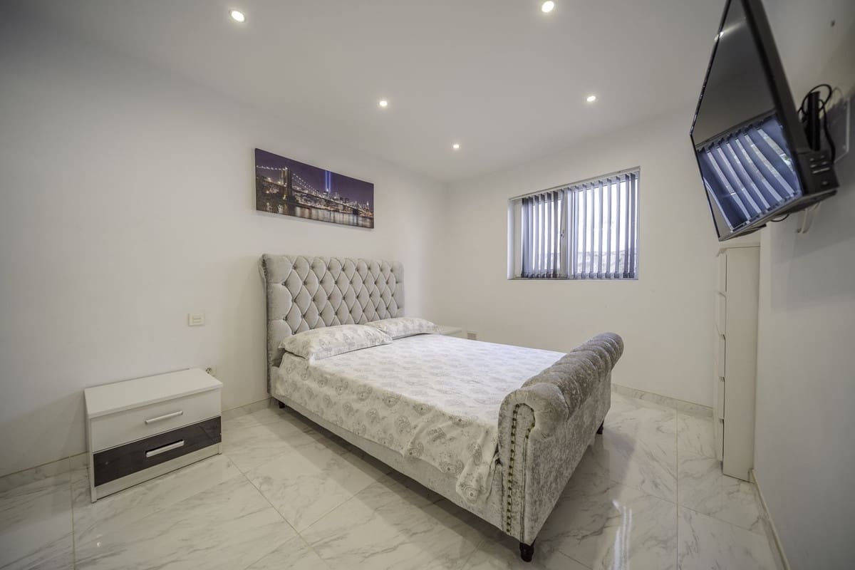 6 Zimmer Villa zu verkaufen in Benalmadena mit Pool Garage - 1.450.000 € (Ref: 8972127)