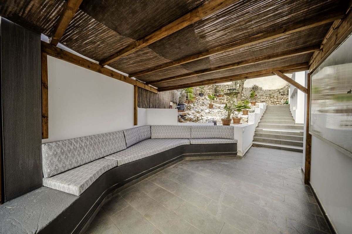 6 Zimmer Villa zu verkaufen in Benalmadena mit Pool Garage - 1.450.000 € (Ref: 8972127)