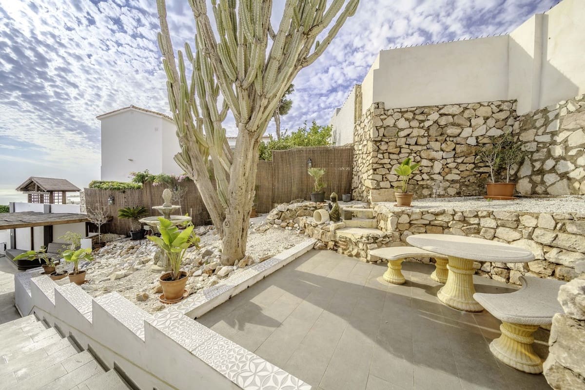 6 Zimmer Villa zu verkaufen in Benalmadena mit Pool Garage - 1.450.000 € (Ref: 8972127)