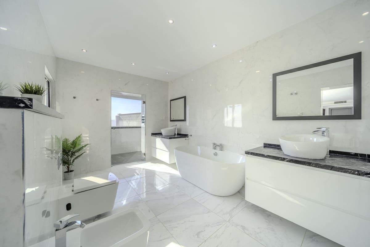 6 Zimmer Villa zu verkaufen in Benalmadena mit Pool Garage - 1.450.000 € (Ref: 8972127)