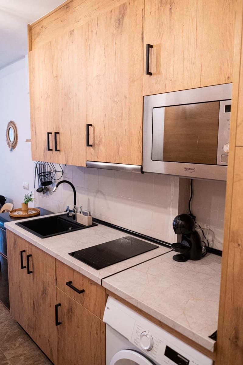 Yksiö myytävänä paikassa Torremolinos mukana 
autotalli - 293 000 € (Ref: 9353551)