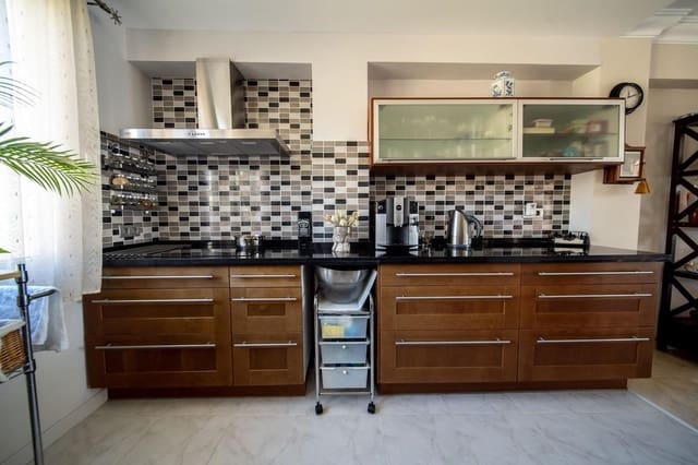 3 chambre Penthouse à vendre à Carvajal, Fuengirola avec piscine - 689 000 € (Ref: 9359500)