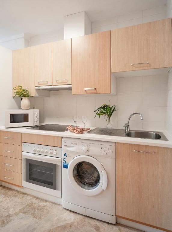 1 Zimmer Apartment zu verkaufen in Benalmadena mit Garage - 224.000 € (Ref: 9359501)