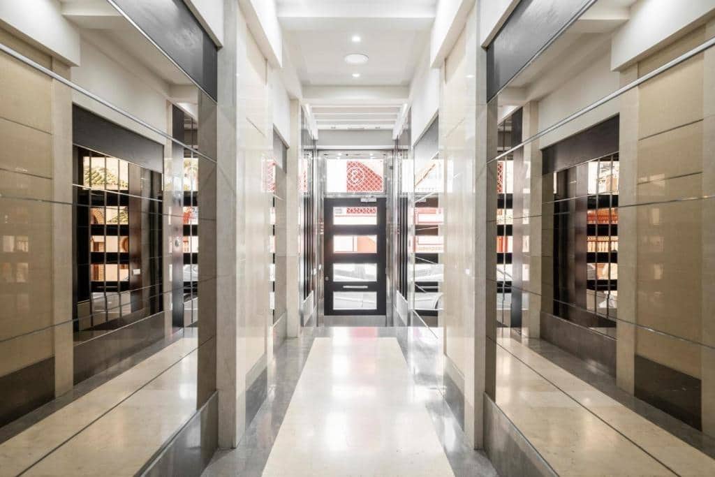 1 Zimmer Apartment zu verkaufen in Benalmadena mit Garage - 224.000 € (Ref: 9359501)