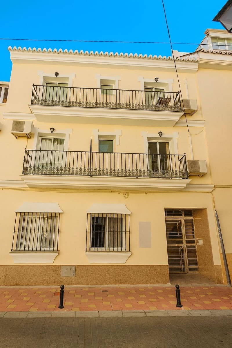 15 makuuhuone Majatalo/aamiaismajoitus myytävänä paikassa Fuengirola - 1 500 000 € (Ref: 9449005)