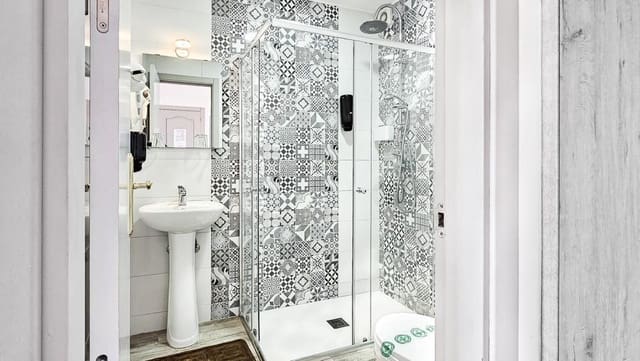 15 makuuhuone Majatalo/aamiaismajoitus myytävänä paikassa Fuengirola - 1 500 000 € (Ref: 9449005)