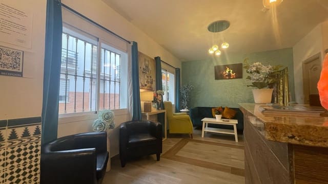 15 makuuhuone Majatalo/aamiaismajoitus myytävänä paikassa Fuengirola - 1 500 000 € (Ref: 9449005)