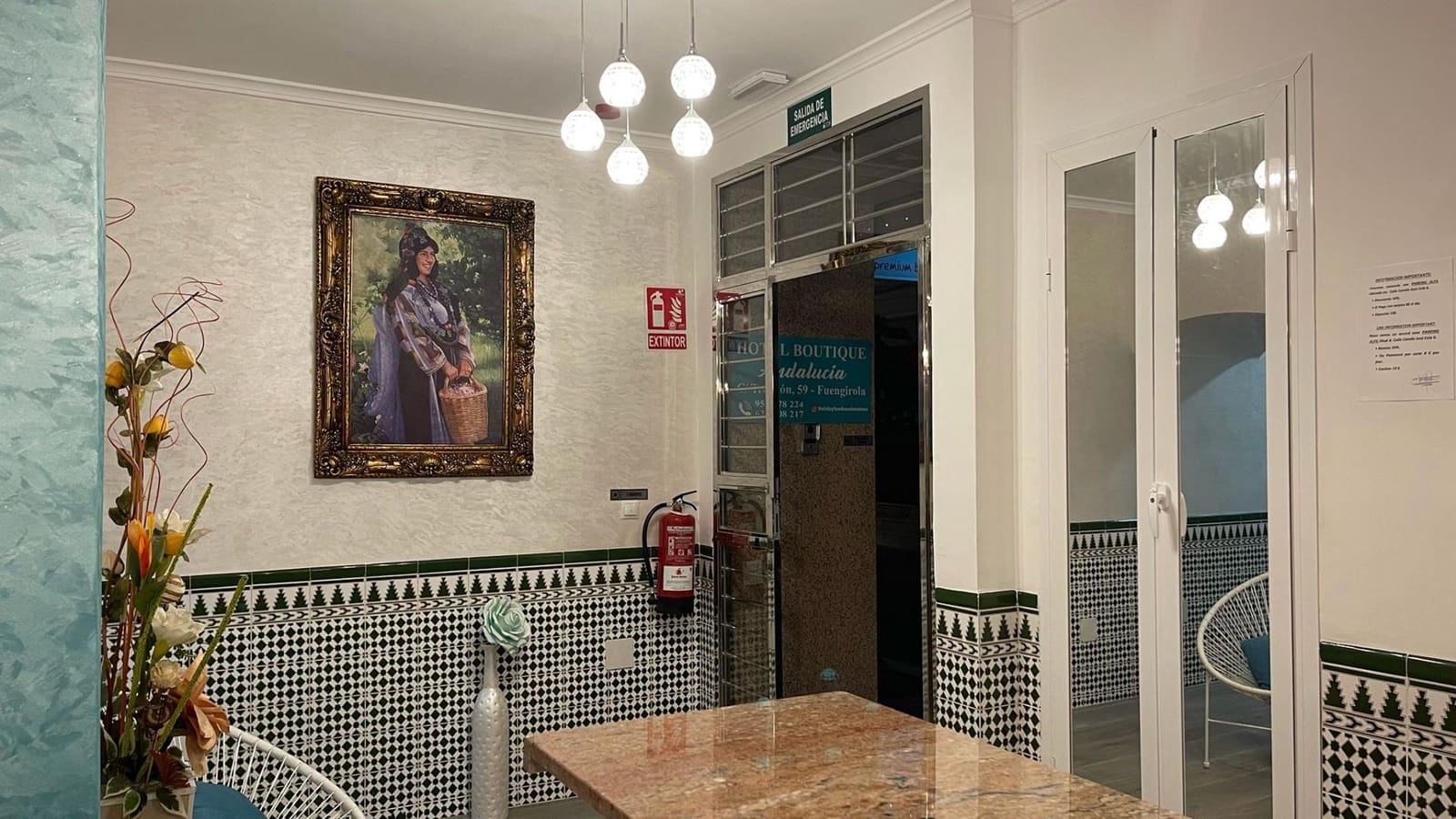 15 makuuhuone Majatalo/aamiaismajoitus myytävänä paikassa Fuengirola - 1 500 000 € (Ref: 9449005)