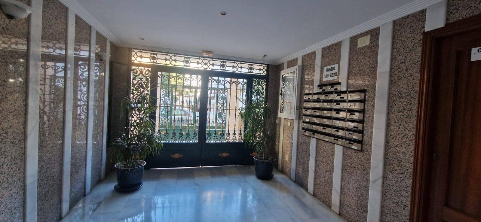 3 soverom Leilighet til salgs i Benalmadena med svømmebasseng garasje - € 489 000 (Ref: 9551302)