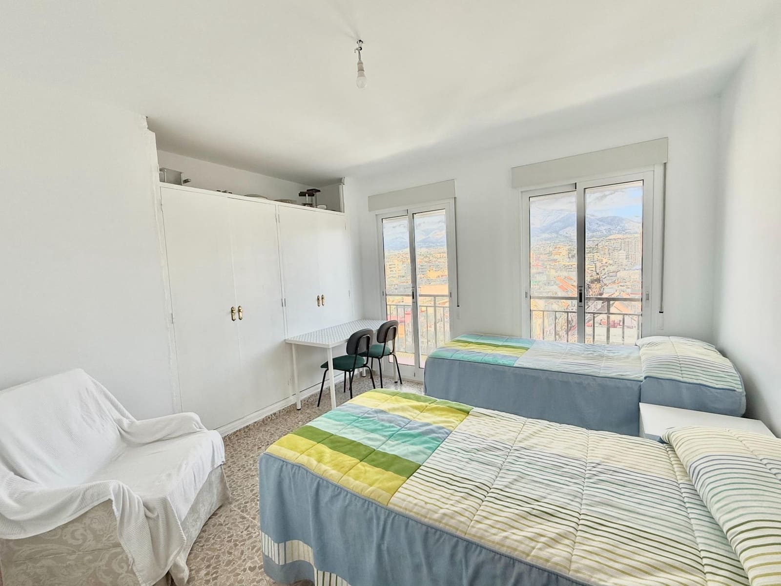 5 makuuhuone Asunto myytävänä paikassa Fuengirola - 595 000 € (Ref: 9599477)