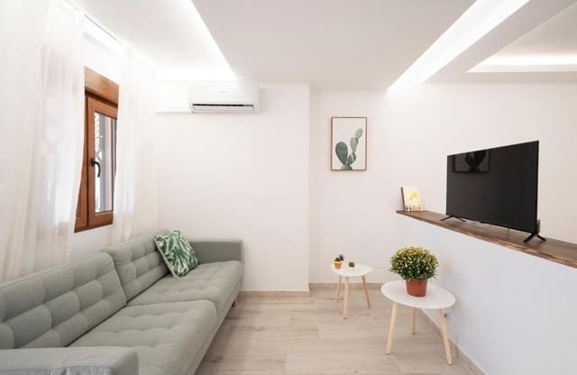 Studio na sprzedaż w Benalmádena z basenem - 199 000 € (Ref: 9601169)