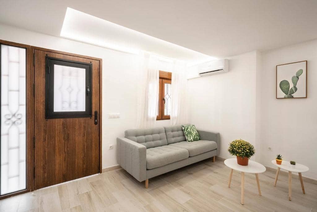 Studio na sprzedaż w Benalmadena z basenem - 199 000 € (Ref: 9601169)