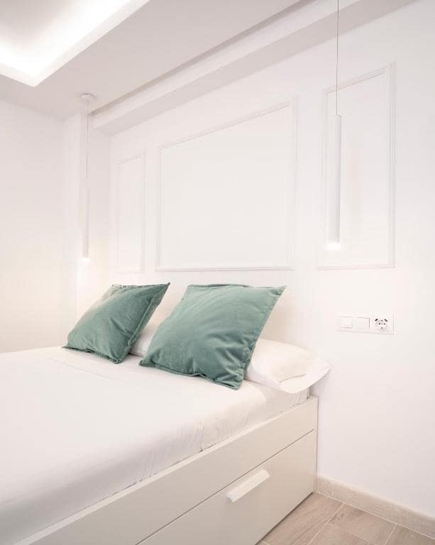 Studio na sprzedaż w Benalmadena z basenem - 199 000 € (Ref: 9601169)