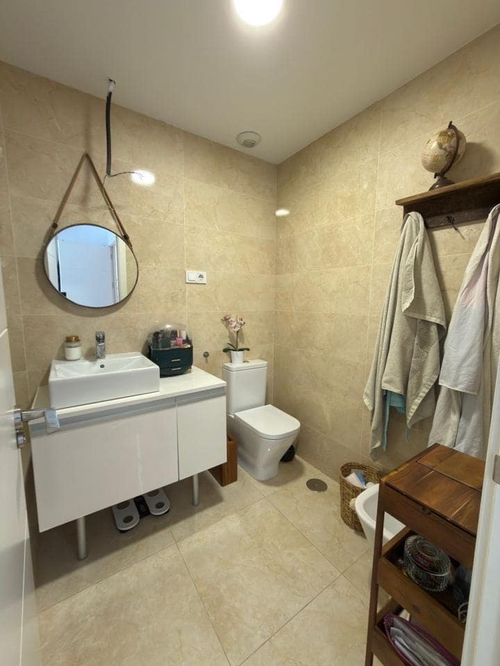 4 quarto Moradia em Banda para venda em Pinos de Alhaurin com piscina - 689 000 € (Ref: 9607994)