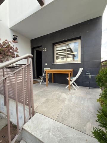 4 quarto Moradia em Banda para venda em Pinos de Alhaurin, Alhaurín de la Torre com piscina - 689 000 € (Ref: 9607994)