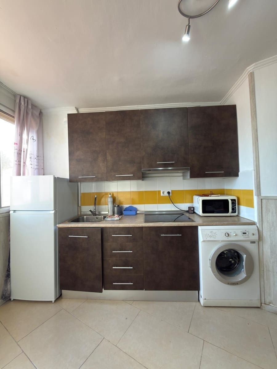 Studio te koop in Torrequebrada met zwembad - € 189.000 (Ref: 9607995)