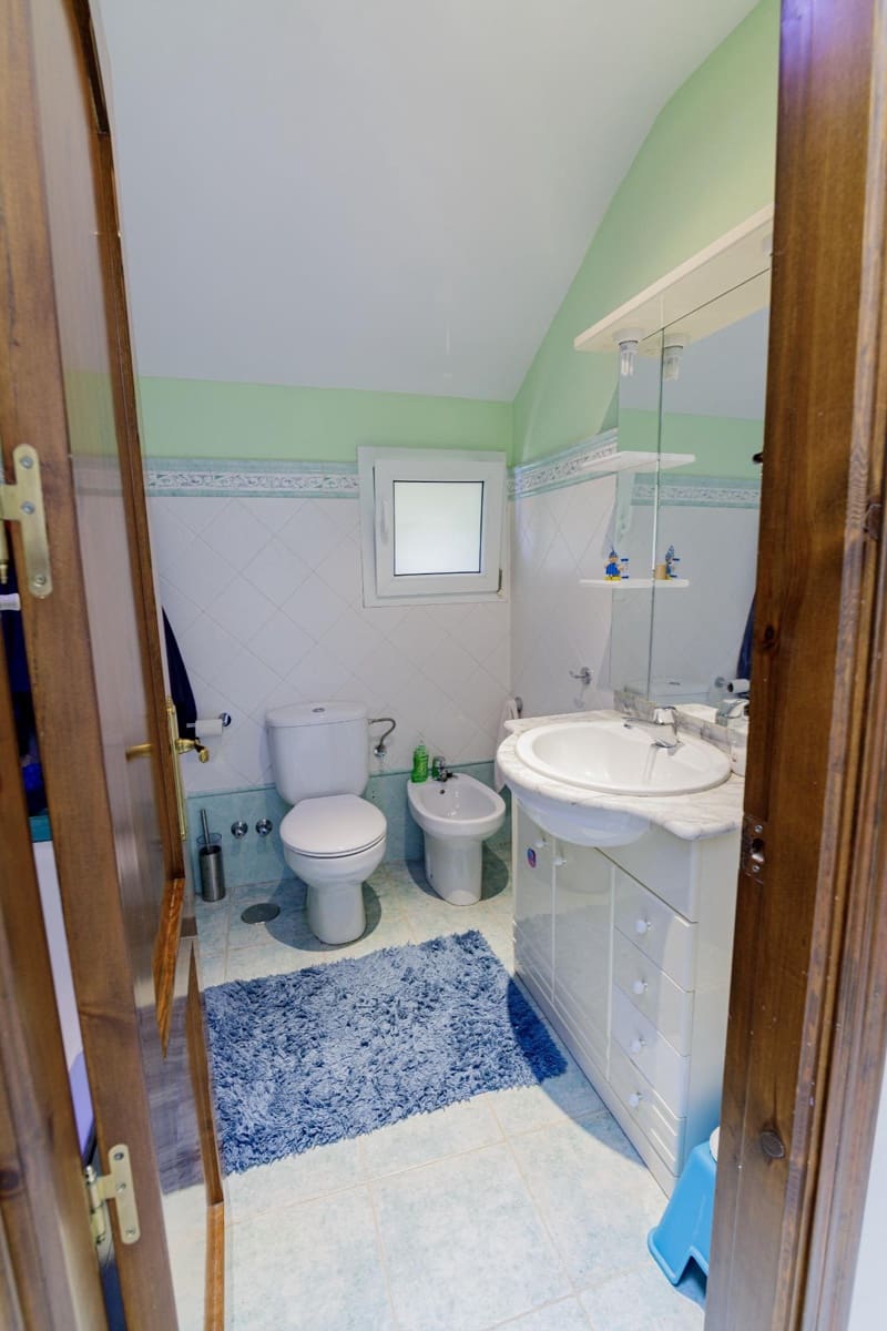 Pareado de 6 habitaciones en Alhaurín de la Torre en venta con piscina - 596.000 € (Ref: 9607998)