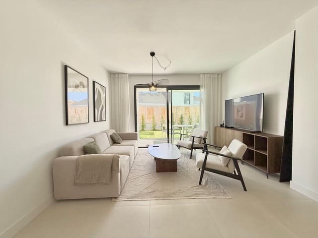 2 slaapkamer Appartement te koop in El Higuerón, Fuengirola met zwembad garage - € 599.000 (Ref: 9611463)
