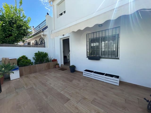 4 soverom Rekkehus til salgs i Los Boliches , Fuengirola - € 499 990 (Ref: 9615359)
