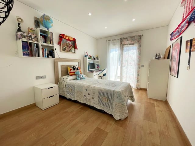 4 soverom Rekkehus til salgs i Los Boliches , Fuengirola - € 499 990 (Ref: 9615359)