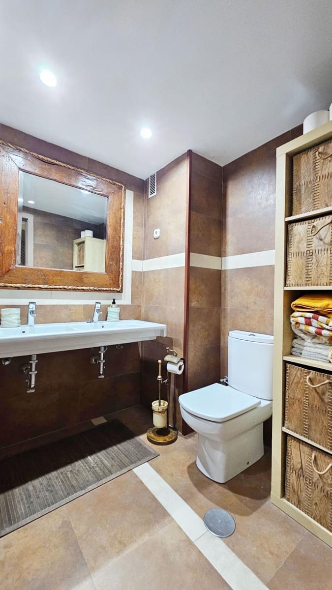 Apartamento de 2 habitaciones en Benalmádena en venta con piscina - 415.000 € (Ref: 9637495)