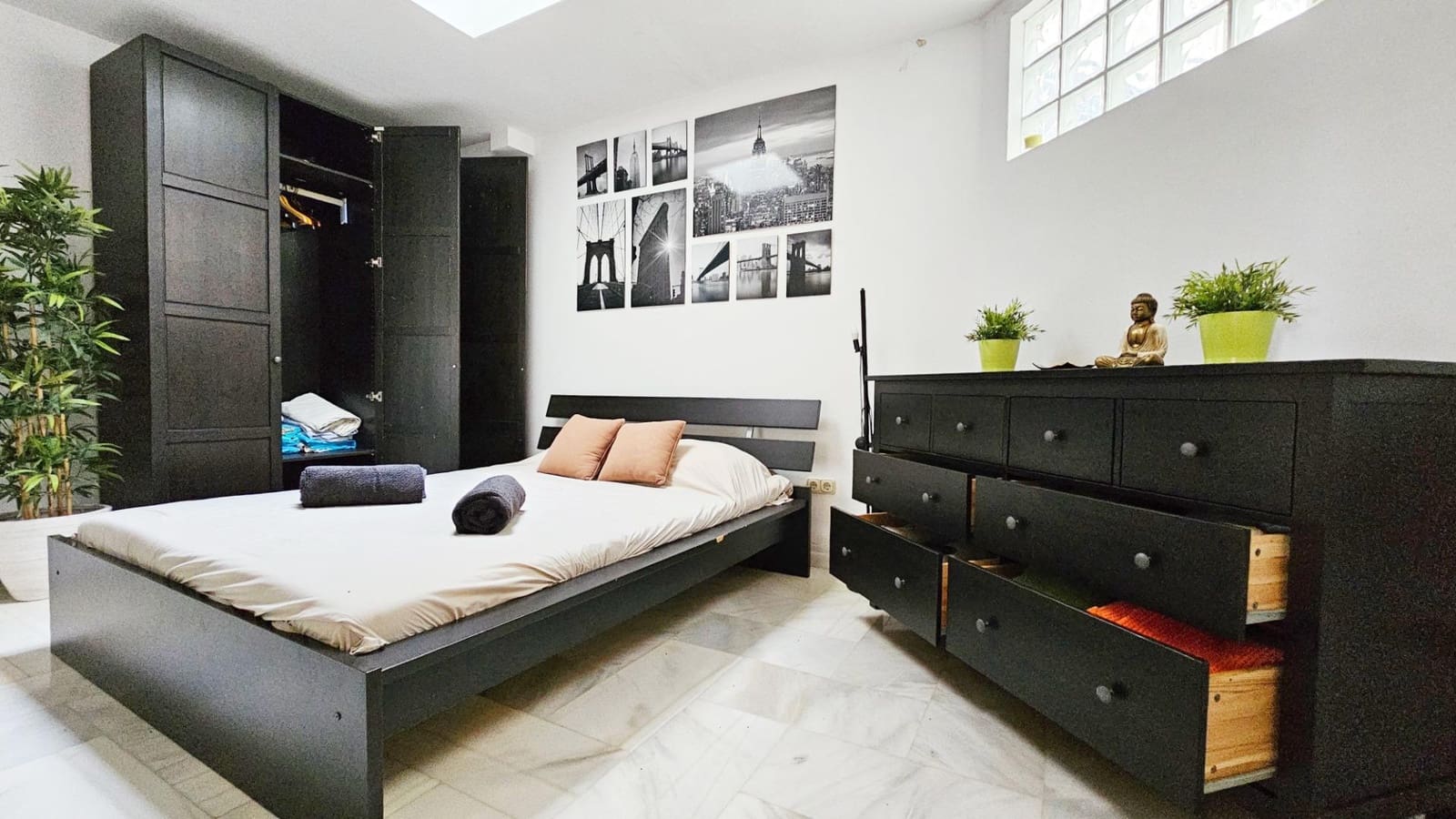 Apartamento de 2 habitaciones en Benalmádena en venta con piscina - 415.000 € (Ref: 9637495)