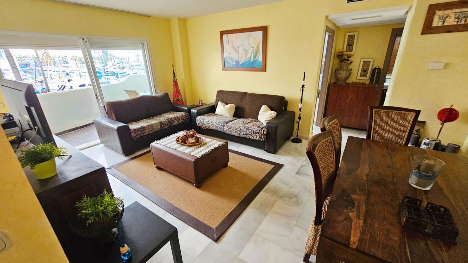 Apartamento de 2 habitaciones en Benalmádena en venta con piscina - 415.000 € (Ref: 9637495)